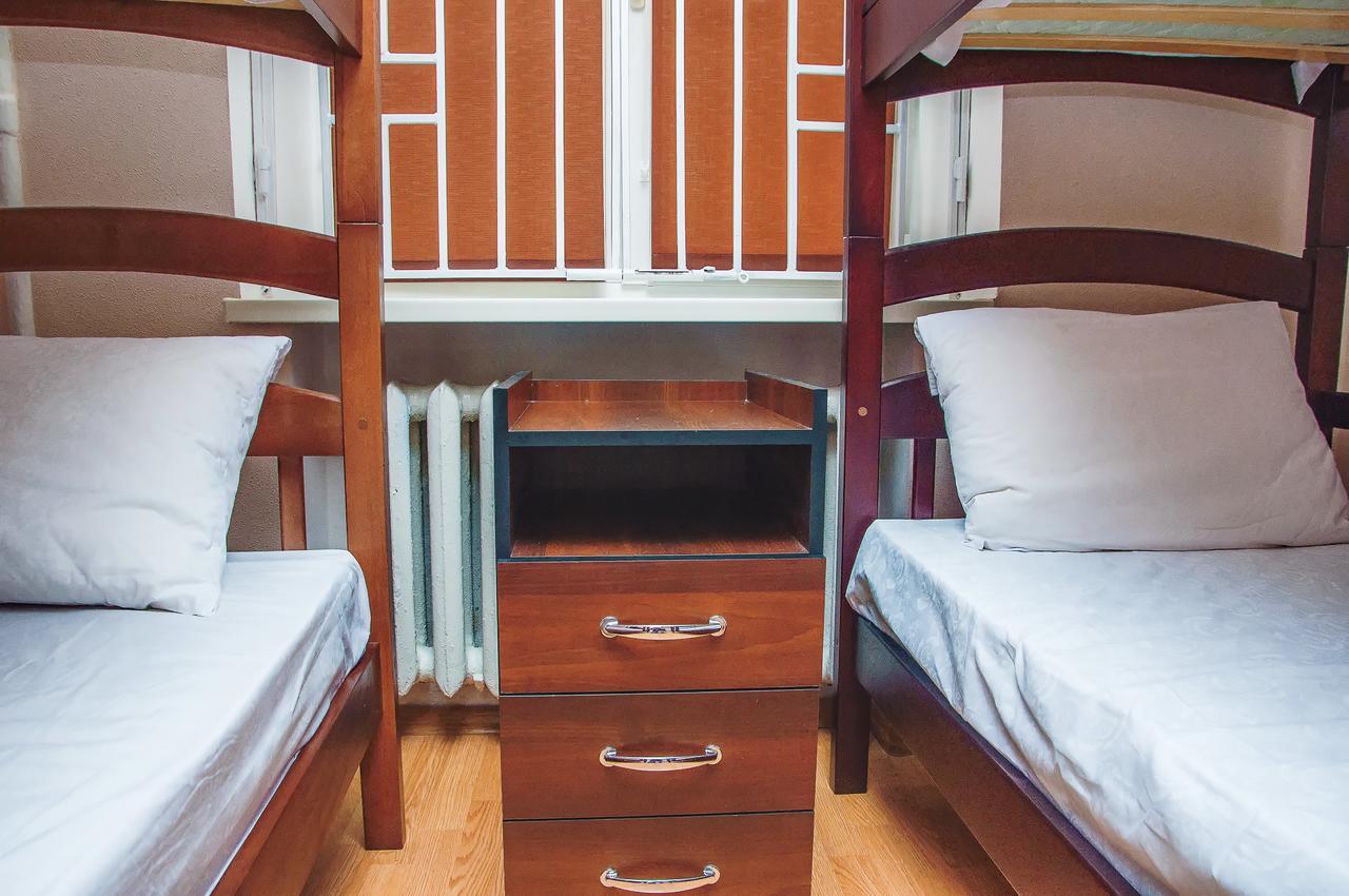 Globus Hostel Kiev Dış mekan fotoğraf