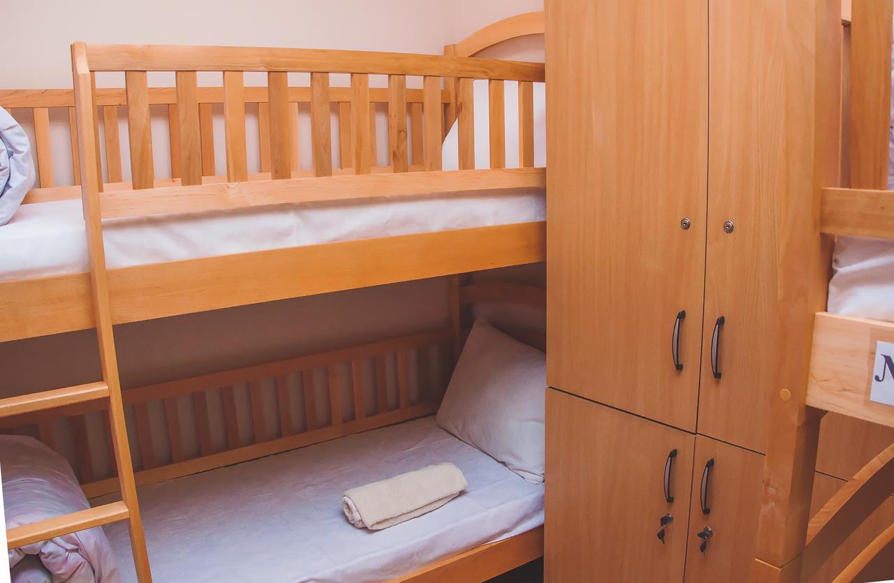 Globus Hostel Kiev Dış mekan fotoğraf